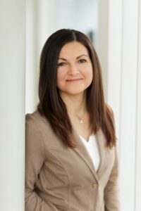 Ana_Kalcher_Portrait