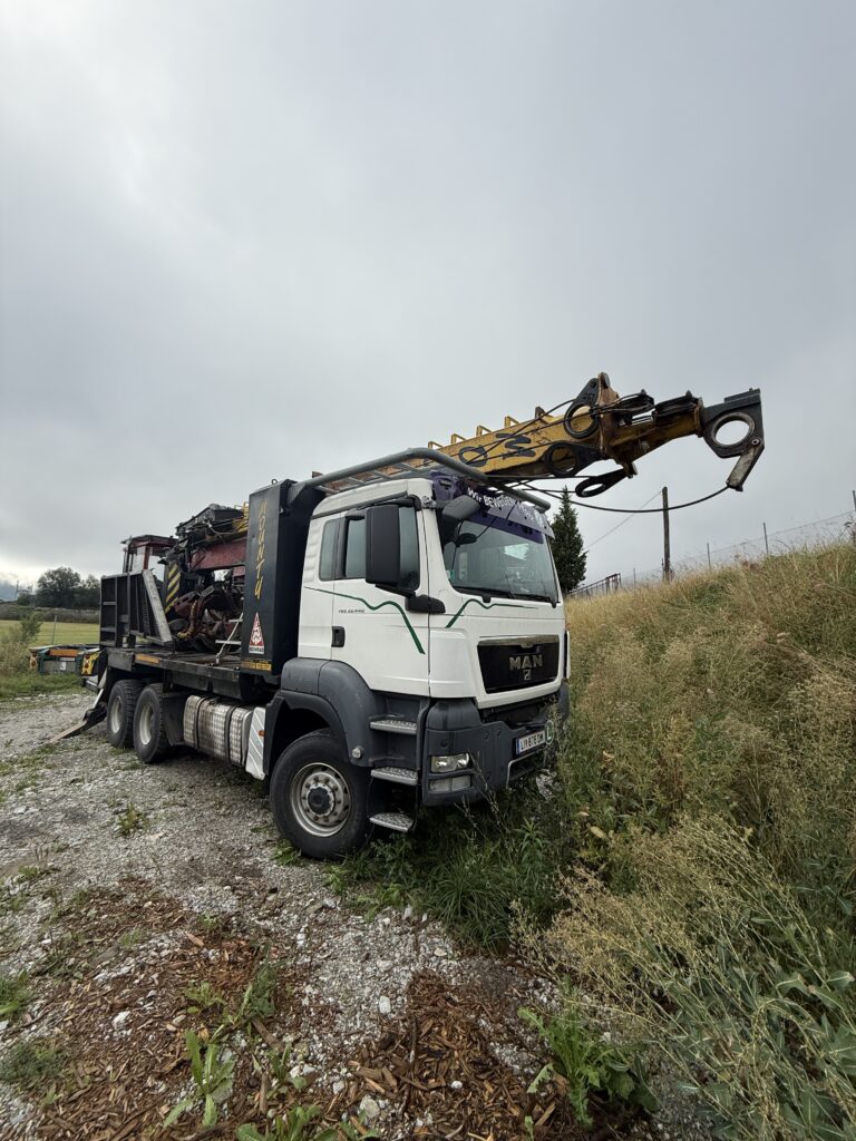 Geburgsharvester Konrad Mounty 4100